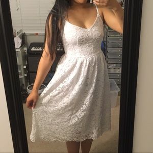 Forever 21 White Lace Floral Dress
